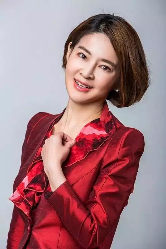 《新闻联播天气预报》新年新气象 新添新面孔